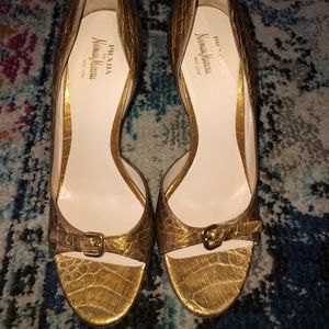 Authentic Prada Pumps